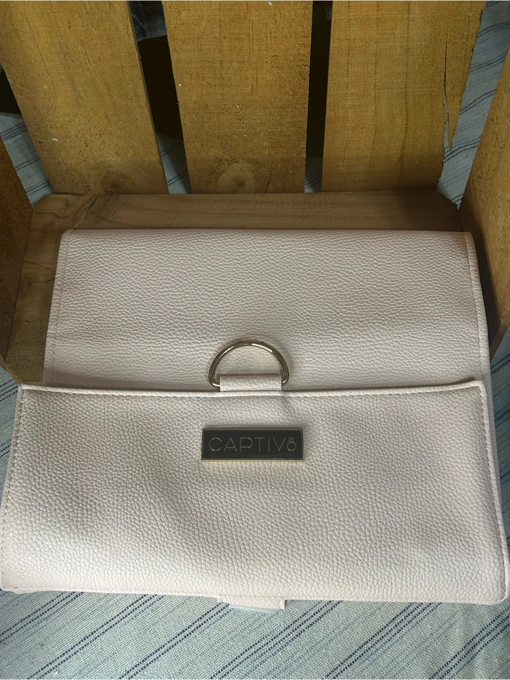 CAPTIV8 C8 BLUSH ROLL-UP